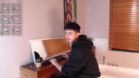 Snapshot of kamal_wolff chatting on 02/20/26, 11:54 jhon online show from 02/20/26, 11:54