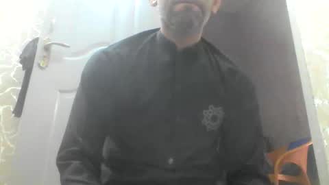 Snapshot of kami99099 chatting on 10/23/25, 04:56 kami99099 online show from 10/23/25, 04:56