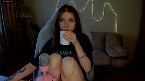 Kami mur online show from 02/23/25, 12:16