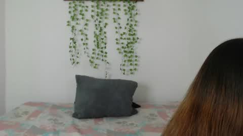 Snapshot of kamiandoscar chatting on 07/15/26, 09:31 KamiYOscar online show from 07/15/26, 09:31