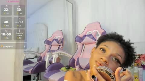 Snapshot of kamila_arias chatting on 12/05/24, 10:23 online show from 12/05/24, 10:23