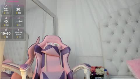 Snapshot of kamila_arias chatting on 01/06/25, 12:24 online show from 01/06/25, 12:24