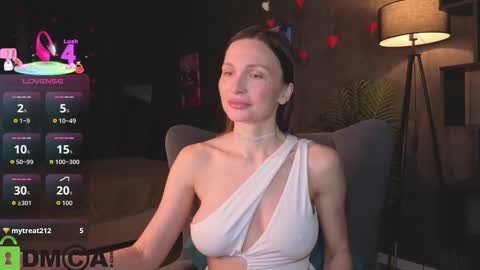 Kamila GMT2 Tue 10 AM - 4 PMWed 3-9 AM Thur 3-9 AM Fri 3-9 AM Sat 10 AM - 4 PM. online show from 03/21/26, 01:10