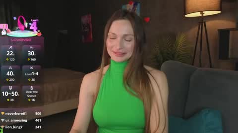 Snapshot of kamila_lee chatting on 05/15/26, 11:12 Kamila GMT2 Tue 10 AM - 4 PMWed 3-9 AM Thur 3-9 AM Fri 3-9 AM Sat 10 AM - 4 PM. online show from 05/15/26, 11:12