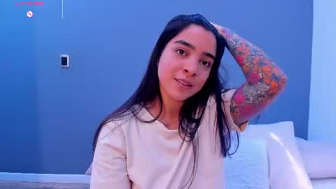 Snapshot of kamilabetancourt chatting on 06/12/26, 01:54 Kamila Betancourt online show from 06/12/26, 01:54