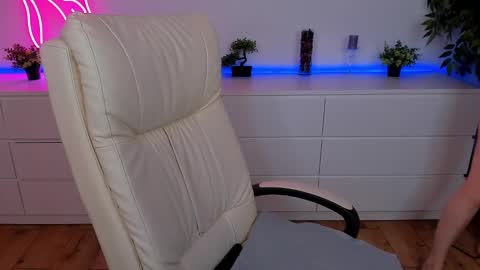 Snapshot of kamilahot25 chatting on 01/30/25, 06:35 kamilahot25 online show from 01/30/25, 06:35