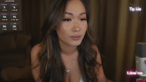 kamilee__xo online show from 06/21/26, 07:05