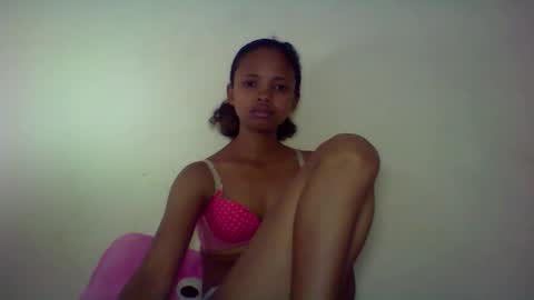 kamillah69 online show from 02/16/26, 01:13