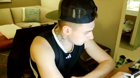 Snapshot of kamire777 chatting on 02/19/26, 09:00 Denis online show from 02/19/26, 09:00