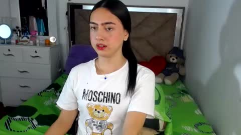 -- kammi -- online show from 06/14/26, 01:36