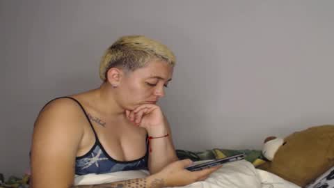 Snapshot of kammy_cami chatting on 02/03/26, 10:48 kammy y camila online show from 02/03/26, 10:48