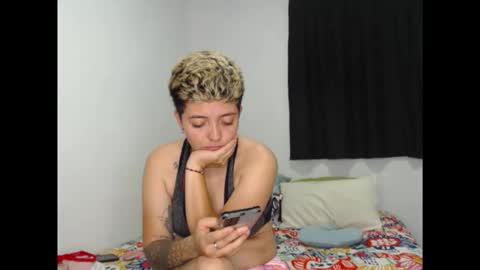 kammy   y   camila online show from 04/14/26, 12:27