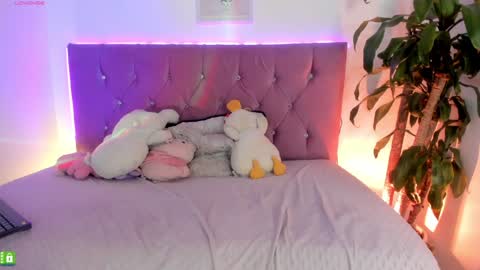  Kanao uwu online show from 12/27/24, 10:59