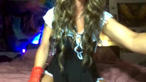 Snapshot of kandi4love chatting on 10/19/25, 02:34 kandi4love online show from 10/19/25, 02:34