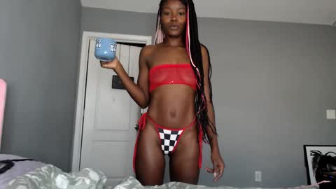 Snapshot of kandie_monaee chatting on 09/22/25, 01:57 Twitter - Kandie Monaee online show from 09/22/25, 01:57