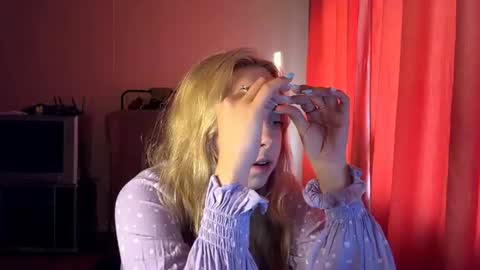 Lizzie online show from 08/02/26, 04:05
