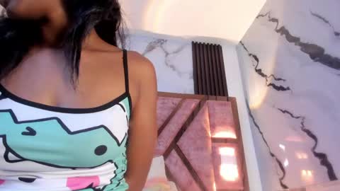 Snapshot of kandy_bronw chatting on 05/27/26, 01:57 Kandy online show from 05/27/26, 01:57