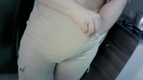 Vanessa and Kevin online show from 02/22/26, 05:44