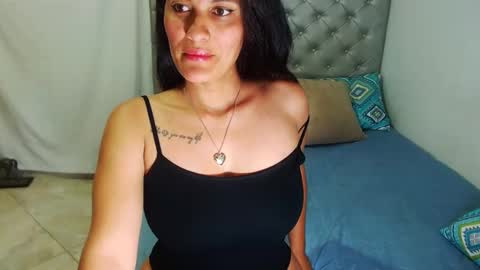 lucas valentina online show from 09/30/25, 01:38