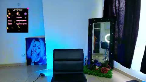 Snapshot of kandygirl_023 chatting on 07/18/26, 12:09 hello Im Danni online show from 07/18/26, 12:09