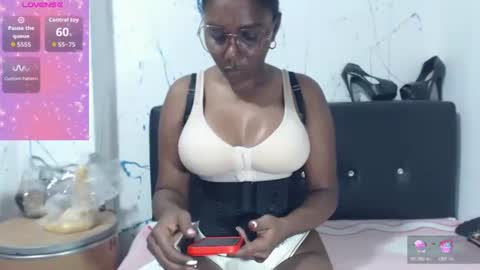 Paola online show from 04/08/26, 05:46