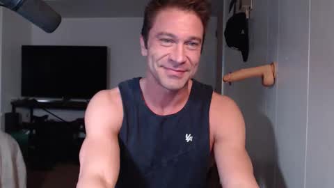 Snapshot of kanedrexler chatting on 12/17/25, 03:45 Kane online show from 12/17/25, 03:45