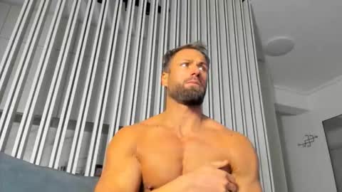 Snapshot of kanegriffin26 chatting on 11/28/25, 01:25 Kane OF strongkane online show from 11/28/25, 01:25