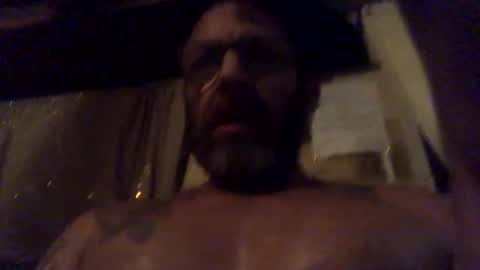 Snapshot of kaneisyours2420 chatting on 10/04/25, 08:45 Tucker online show from 10/04/25, 08:45