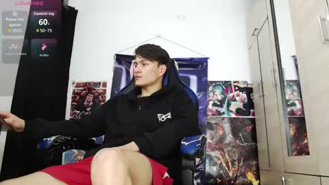 Snapshot of kanekixxxhot chatting on 01/06/26, 12:42 andres online show from 01/06/26, 12:42