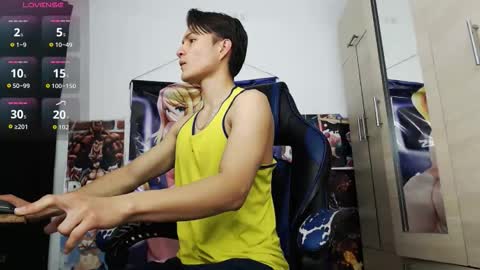 Snapshot of kanekixxxhot chatting on 05/11/26, 12:55 andres online show from 05/11/26, 12:55
