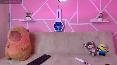 kaoriille online show from 10/28/25, 10:34