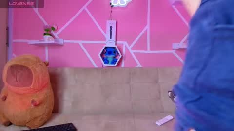 kaoriille online show from 10/30/25, 02:46