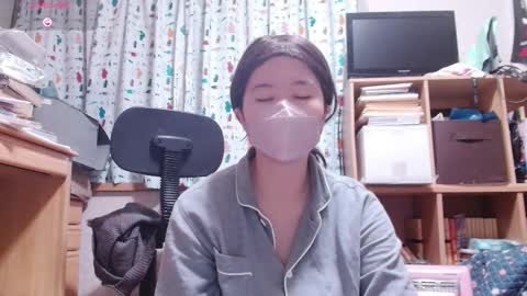 Snapshot of kaorixp chatting on 11/11/25, 11:21 kaorixp online show from 11/11/25, 11:21