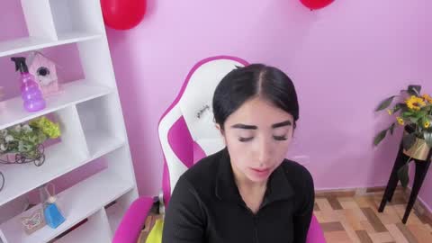 Snapshot of kaory_azumi chatting on 02/17/25, 06:15 kaory_azumi online show from 02/17/25, 06:15