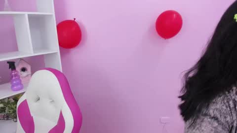 Snapshot of kaory_azumi chatting on 02/17/25, 09:19 kaory_azumi online show from 02/17/25, 09:19