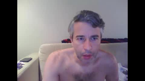 Snapshot of kap400 chatting on 11/02/25, 05:04 kap400 online show from 11/02/25, 05:04