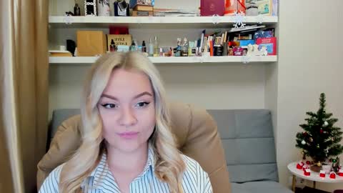 Kara. Off from 15th till 24th of December online show from 12/13/25, 10:59