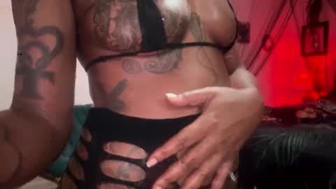 Snapshot of karamelkandy69 chatting on 02/12/25, 12:44 Karamelkandy69 online show from 02/12/25, 12:44