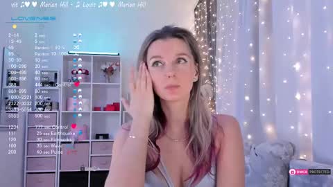 Julia online show from 02/11/25, 09:14