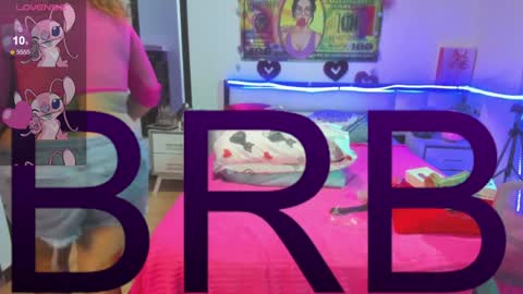 Snapshot of karen_milf_2 chatting on 12/18/24, 06:53 Karen online show from 12/18/24, 06:53