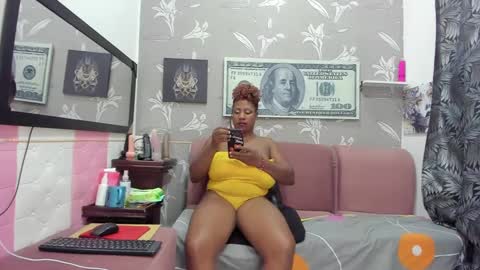 Karen online show from 01/25/25, 11:43