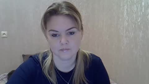 Snapshot of karennelsonx chatting on 12/24/24, 10:44 karennelsonx online show from 12/24/24, 10:44