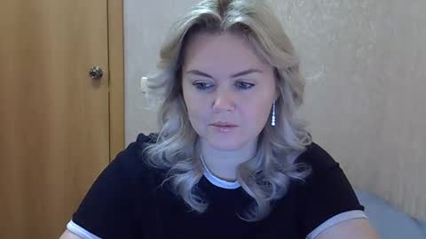 karennelsonx online show from 01/17/26, 01:49