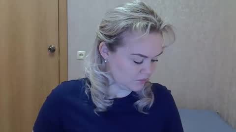 karennelsonx online show from 02/03/26, 07:35