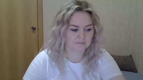 karennelsonx online show from 03/13/26, 11:28