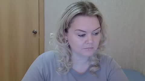 karennelsonx online show from 04/06/26, 09:10