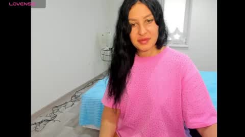 Snapshot of karensvip chatting on 01/13/25, 08:37 KarensVIP online show from 01/13/25, 08:37