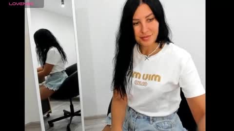 Snapshot of karensvip chatting on 09/22/25, 05:09 KarensVIP online show from 09/22/25, 05:09