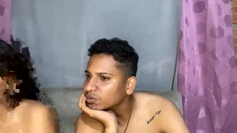 Snapshot of kariina_candy chatting on 11/08/25, 04:45 kariina candy and fox online show from 11/08/25, 04:45