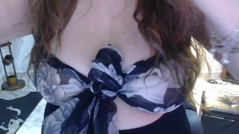 karima_sarabe online show from 10/01/25, 09:32